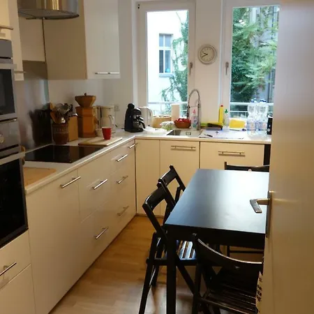 Private In Prenzlauerberg Homestay
