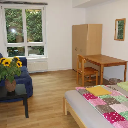 民宿 Private In Prenzlauerberg *